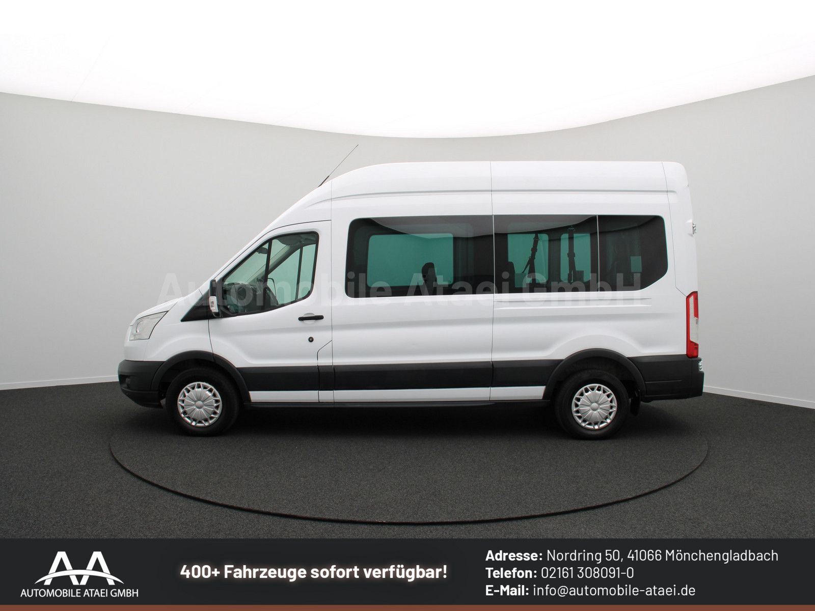 Fahrzeugabbildung Ford Transit 350 *Rollstuhl-Lift* +9-SITZE (4759)