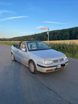 Volkswagen Golf 4 Cabriolet Trendline 1.6 - Volkswagen Golf aus 1998: Cabrio