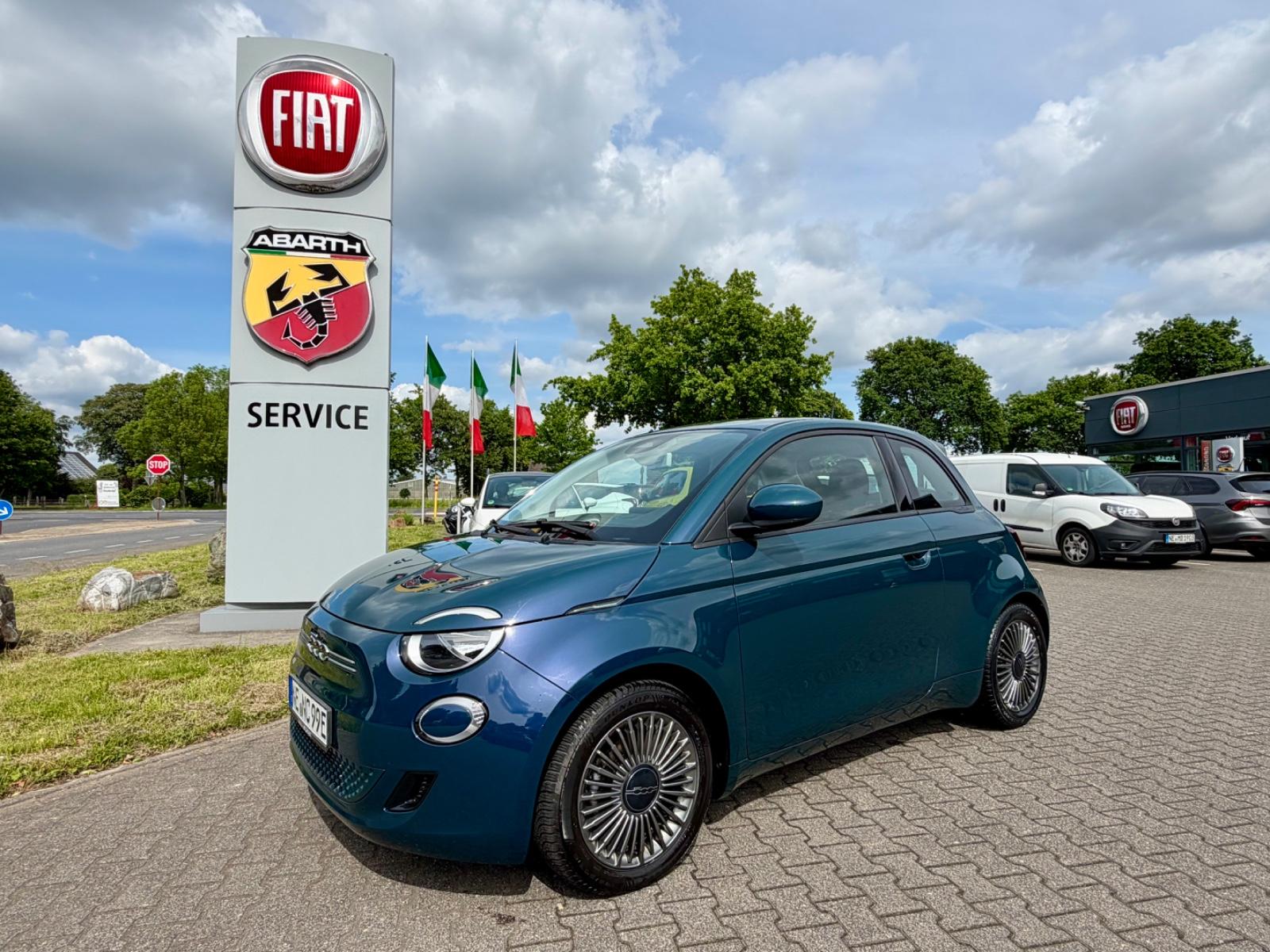 Fiat 500E Icon (SOH: 93,3%) AppleCar*SHZ*PDC*Tempo
