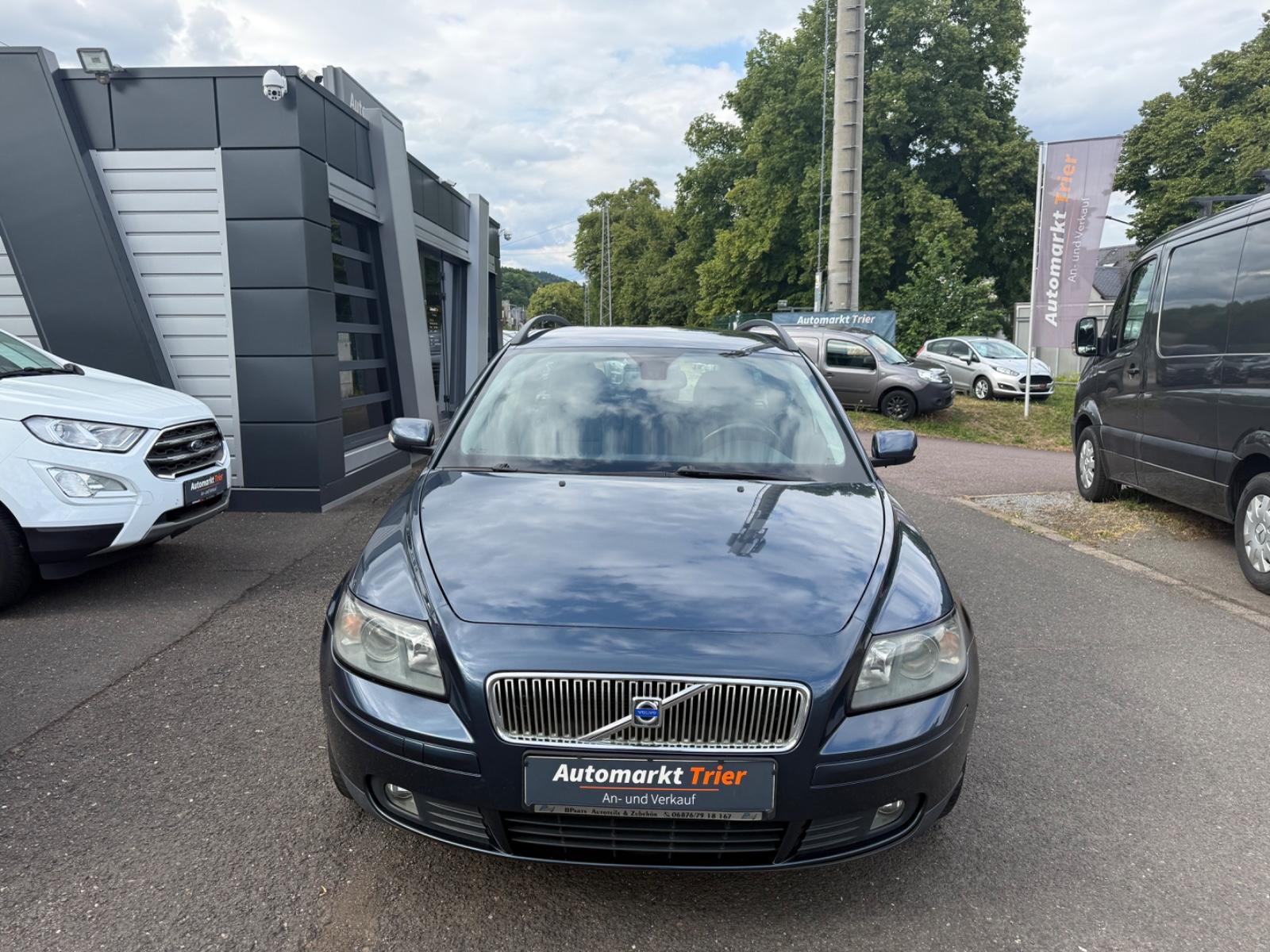 Volvo V50 2005 — photo 8