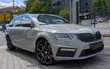 Skoda Octavia Combi RS*Steel-Grau*LED*CarPlay*Garantie - Skoda Gebrauchtwagen in Würzburg