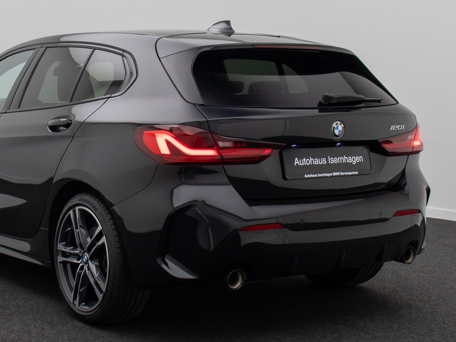 Fahrzeugabbildung BMW 120i M Sport HiFi Fernlich DAB Lenkradhzg 18Zoll