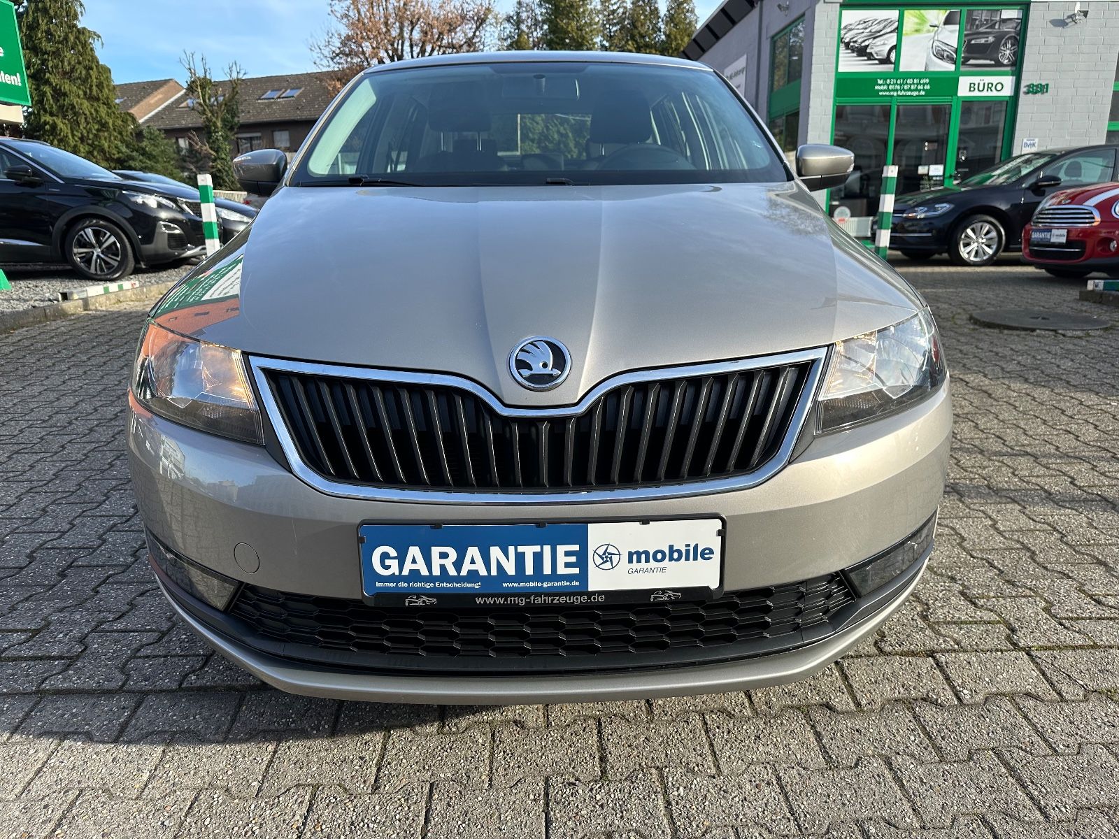 Fahrzeugabbildung SKODA Rapid Spaceback Cool Edition 1-HAND KLIMA PDC