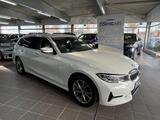 BMW 330 e Touring xD Luxury Line AHK+INNOVATION+uvm. - BMW 330 Plug-in Hybrid (PHEV) Gebrauchtwagen