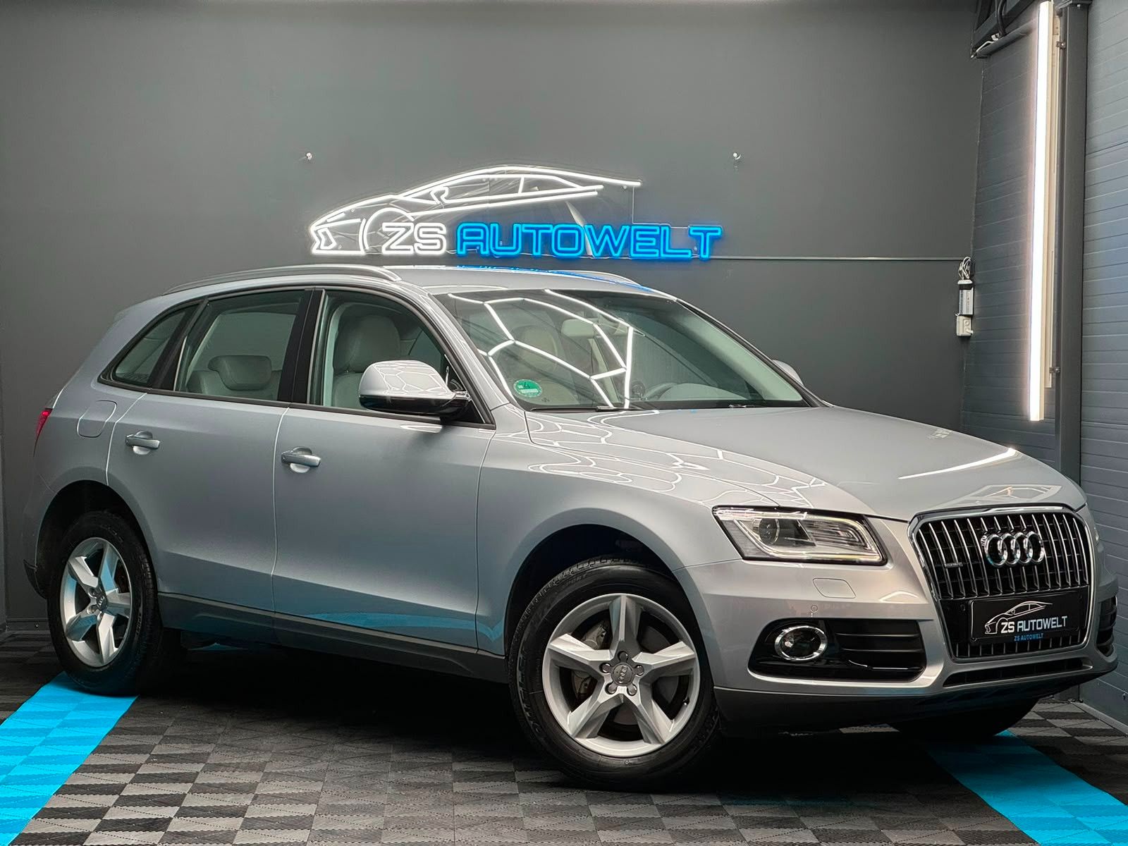 Audi Q5 - 1