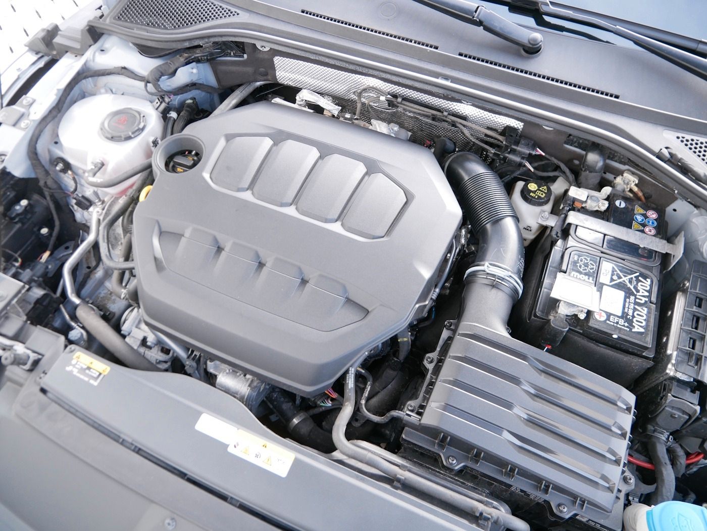 Fahrzeugabbildung Volkswagen Arteon SB 2.0 Elegance NEU60T DSG AHK Matrix KAM