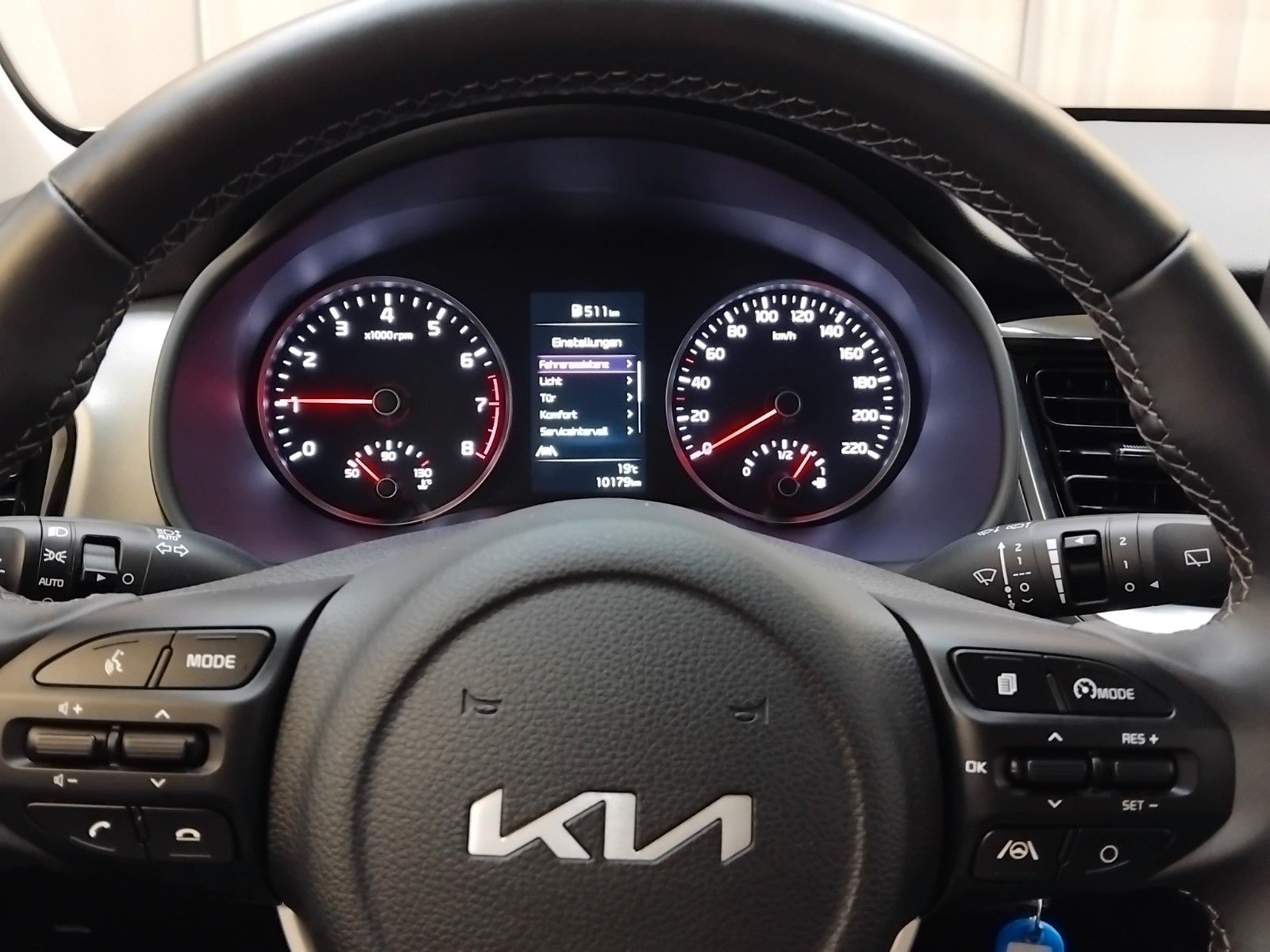 KIA Stonic (04/2024, Benzin)