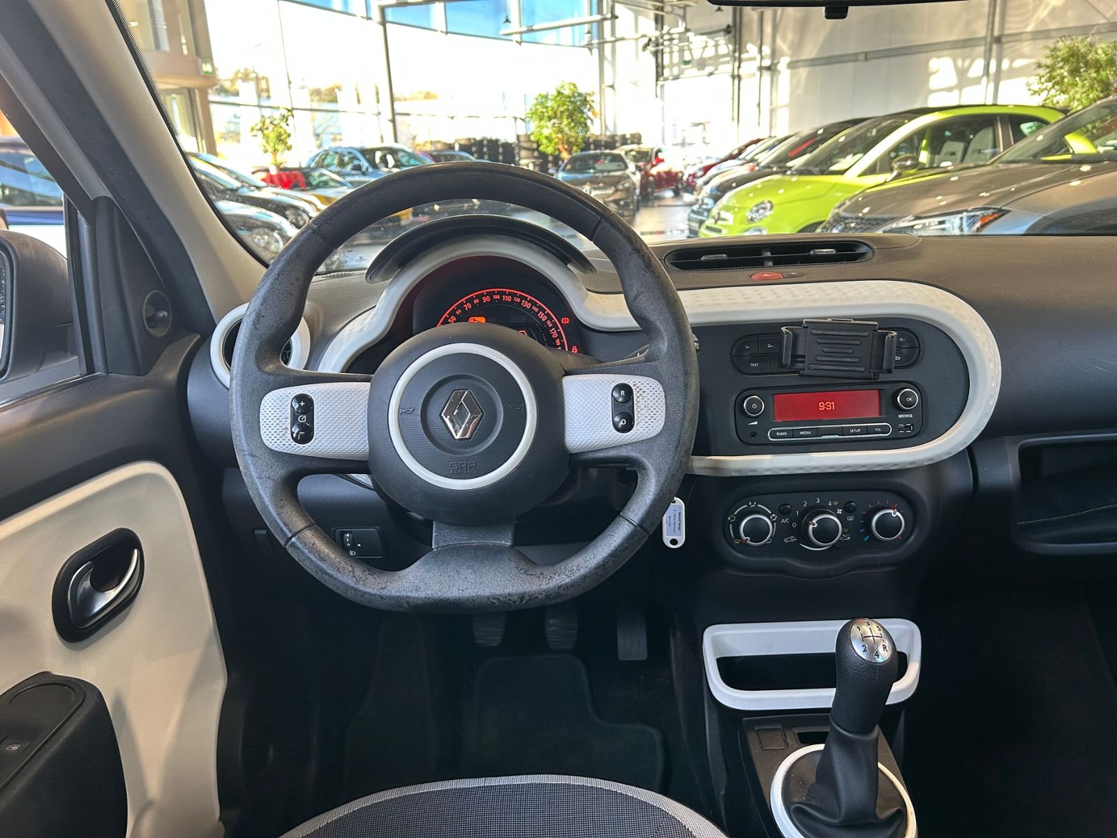 Fahrzeugabbildung Renault Twingo Experience KLIMA SHZ