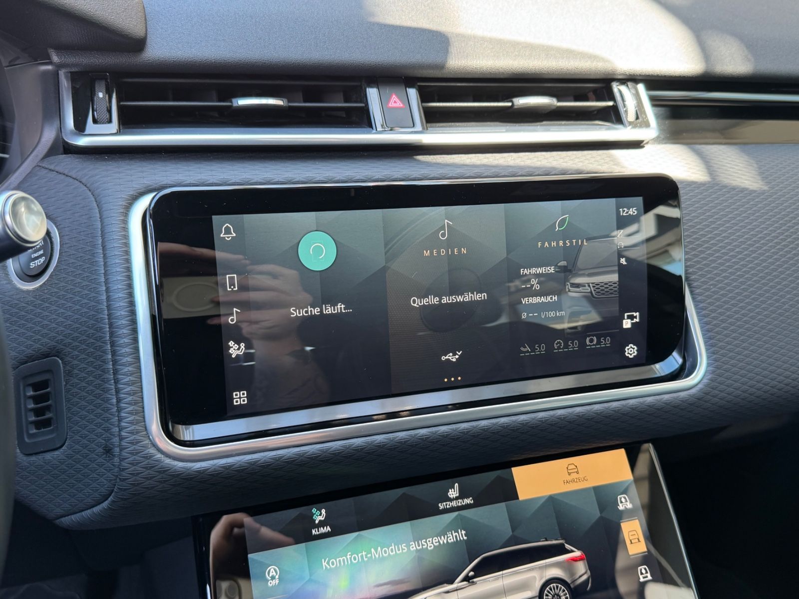 Fahrzeugabbildung Land Rover Range Rover Velar/360*Cam/LED/CapPlay/LEDER/