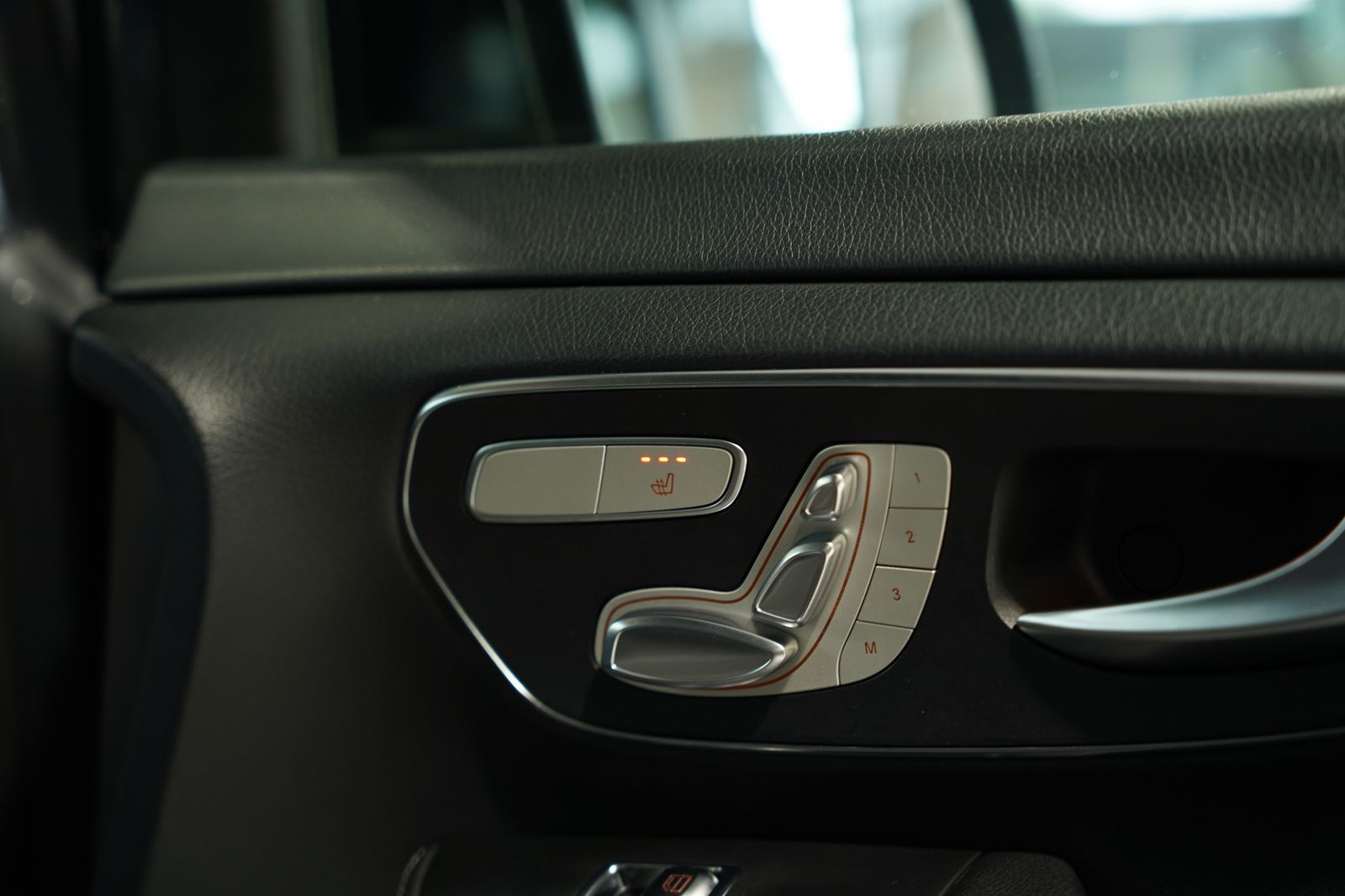 Mercedes Benz V 300