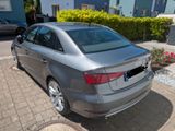Audi A3 2.0 TFSI S tronic quattro design  - Audi A3 mit Benzin-Antrieb: Leder, Navigationssystem, Limousine, 3.2