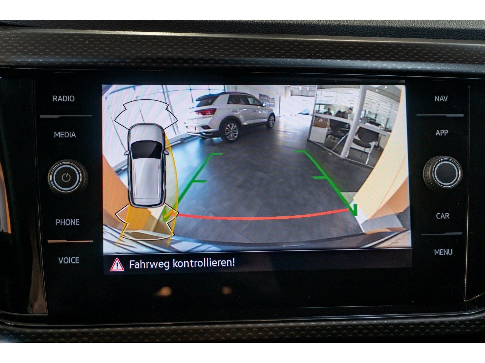 Fahrzeugabbildung Volkswagen T-Cross Life TSI *Cam*Navi*Sitzhzg*Einparkh*ACC*