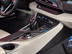 Fahrzeugabbildung BMW i8 Roadster *AERO-KIT* (H&K/CAMERA/CARBON/LASER/