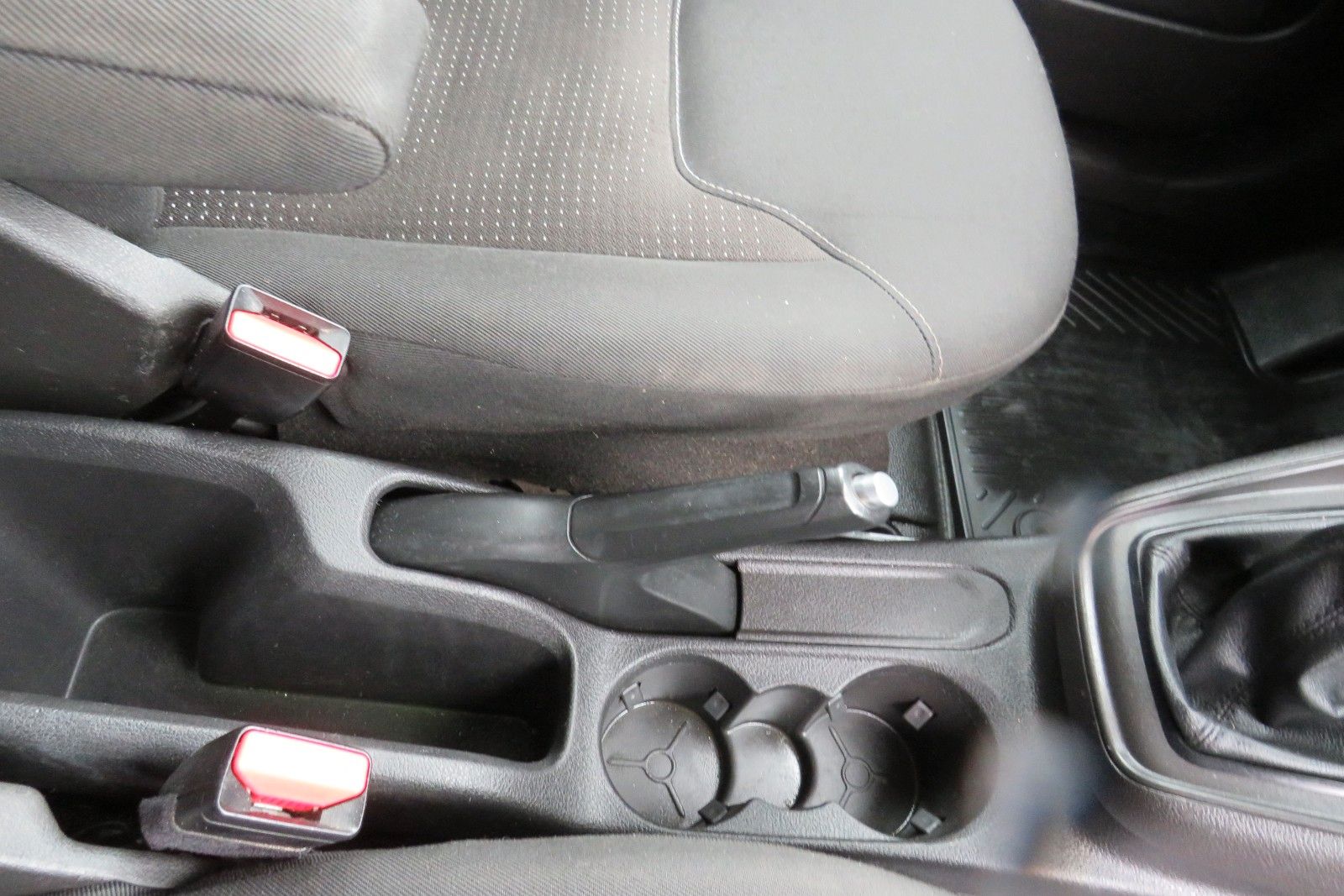 Fahrzeugabbildung Ford Transit Courier TREND NAVI SCHECKHEFT 1.HD
