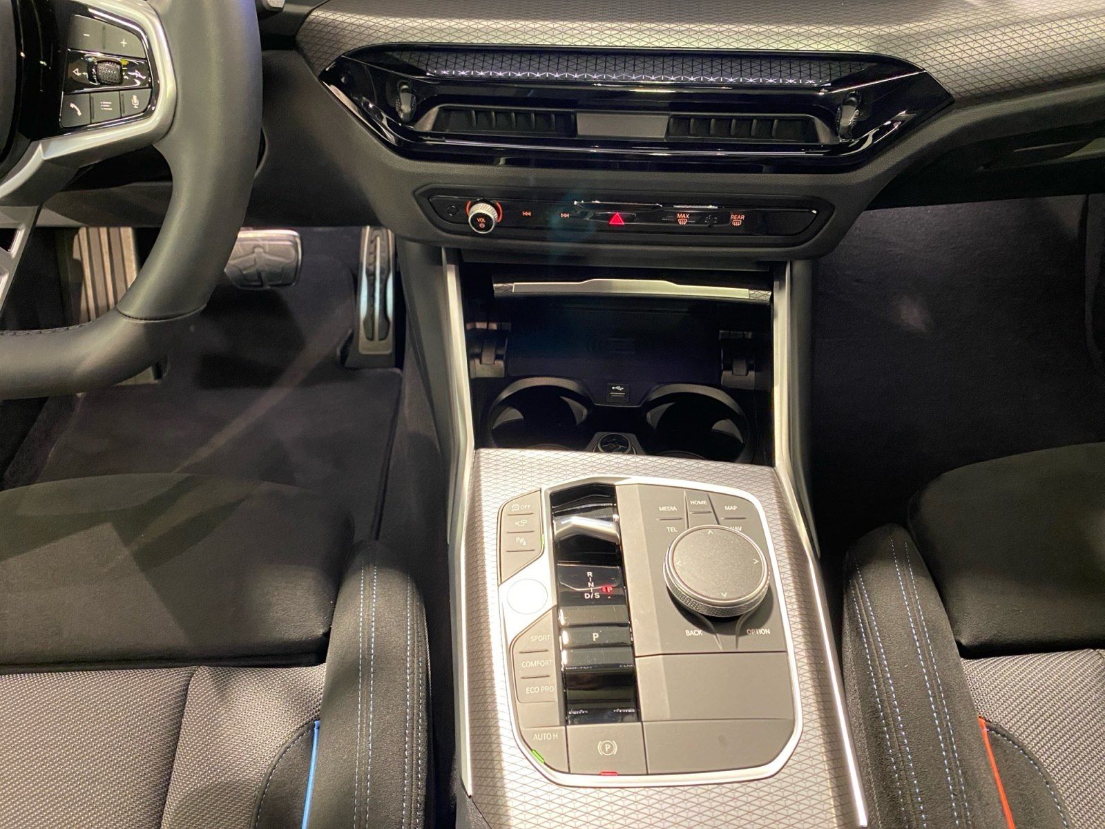 BMW 320 - Bild 9