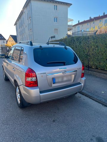 Hyundai Tucson 2,0L Neu TÜV