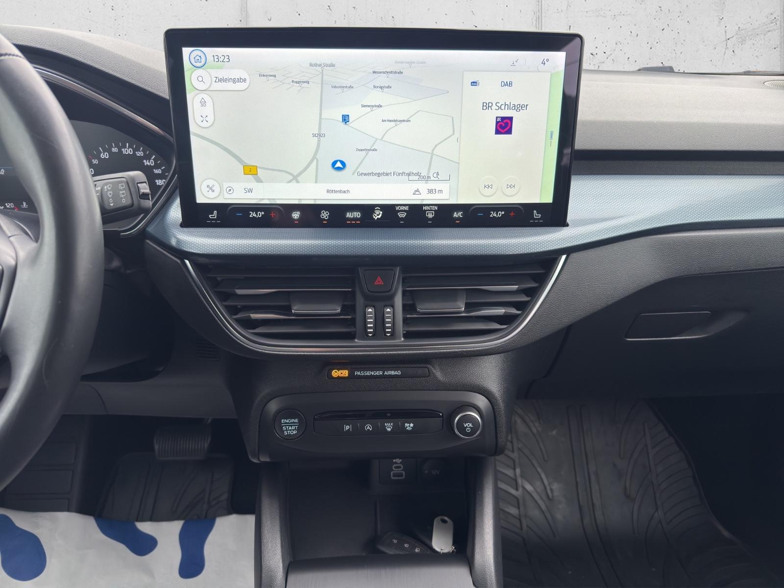 Ford Focus 1.5 Active Facelift LED Navi Kamera Tita