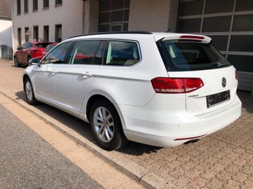 Volkswagen Passat Variant - 4