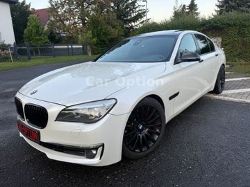 BMW 730 - 1