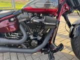 Harley-Davidson Breakout CVO - Harley-Davidson Breakout CVO