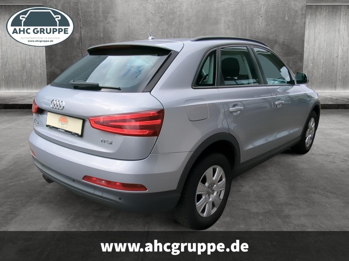 Audi Q3 1.4 TFSI 110kW 6-Gang-DSG, Bi-Xenon, 2-Zonen-