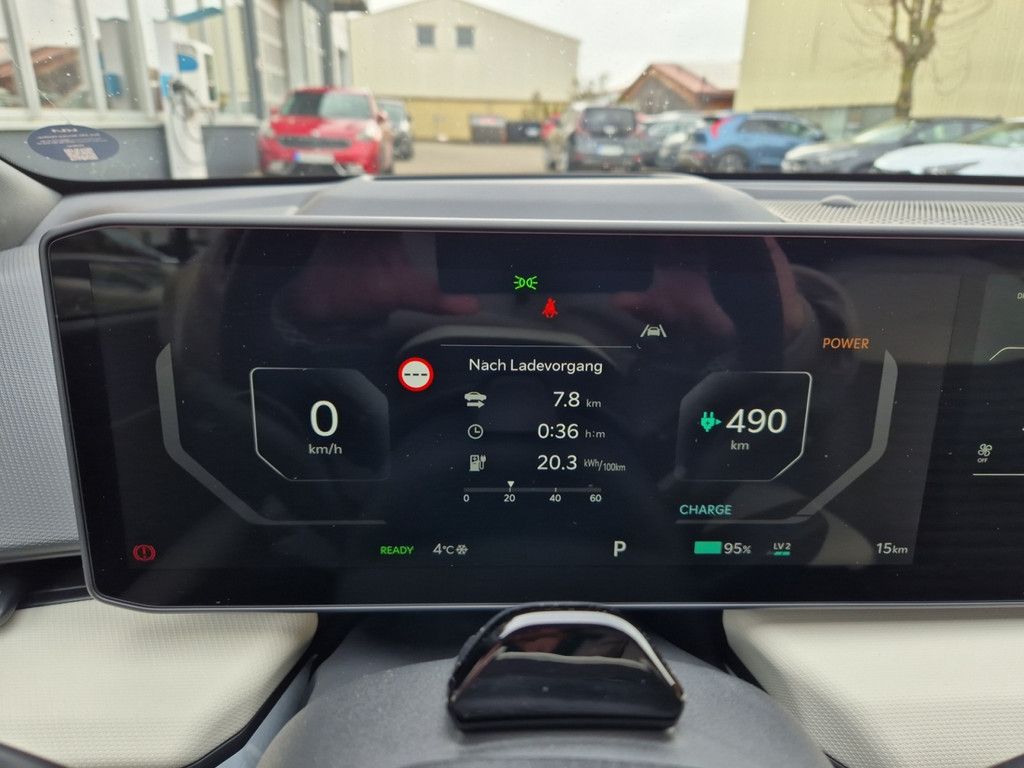 Fahrzeugabbildung Kia EV4 Elektro 81,4 kWh 150 kW GT-Line