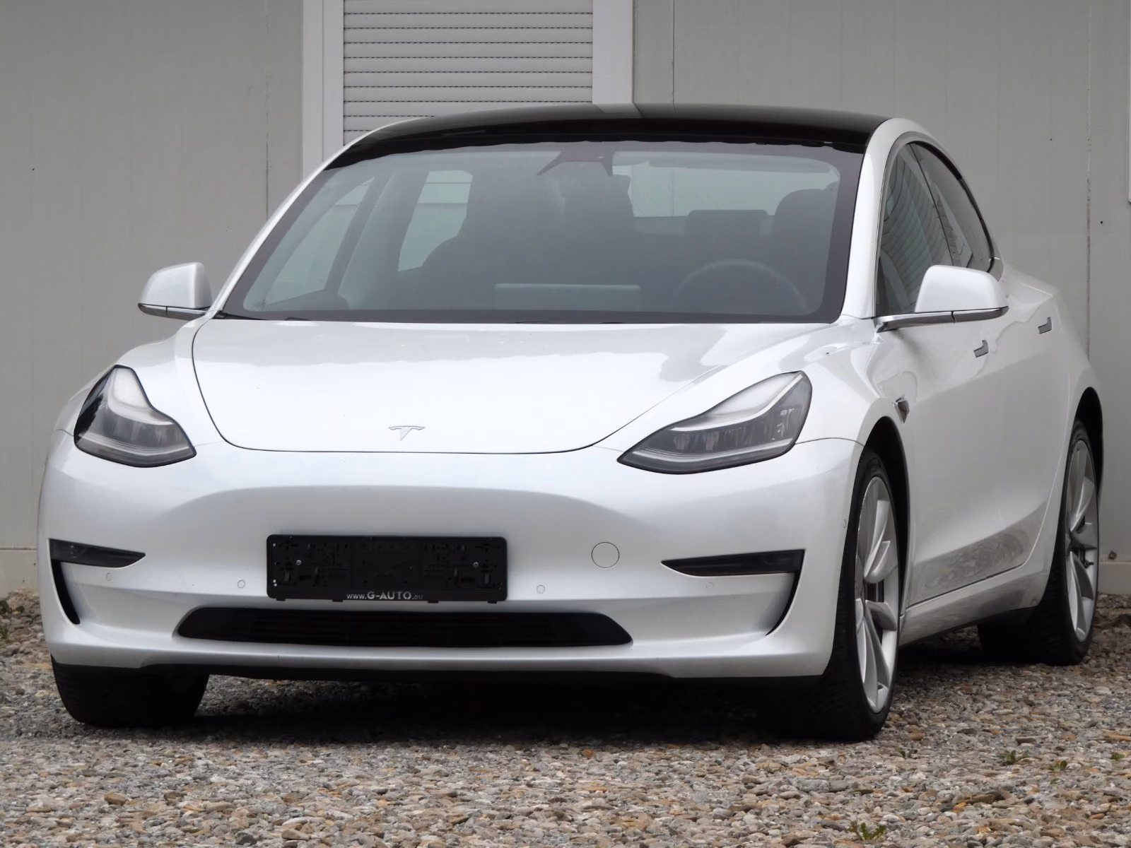 Tesla Model 3 Long Range Dual AWD/Autopilot