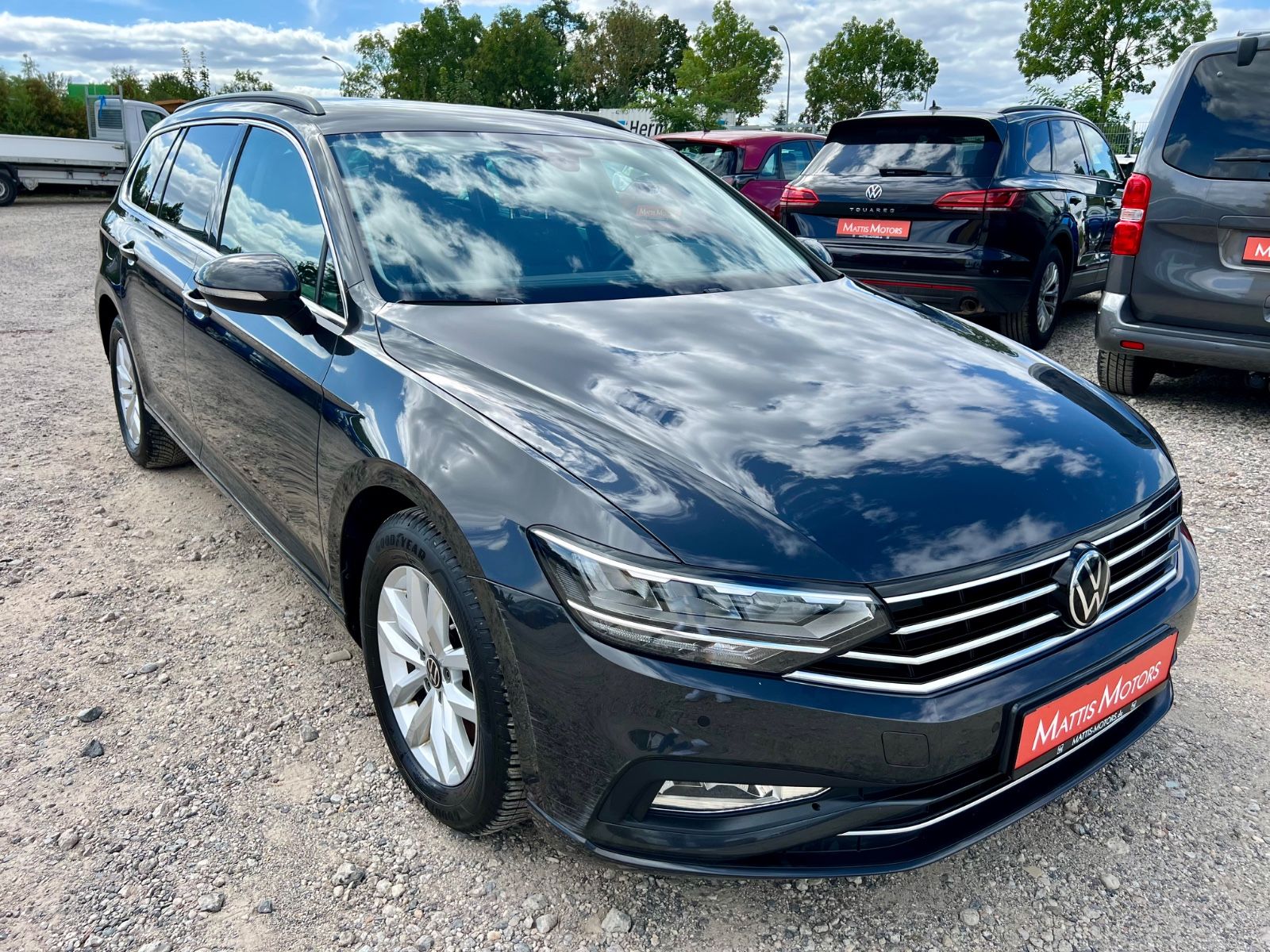 Volkswagen Passat Variant 1.5 TSI CARPLAY NAVI AAC GZJR SHZ