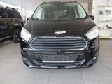 Ford Tourneo Courier Titanium 1.0EcoBoost - Ford Tourneo Courier aus 2018
