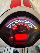 Vespa GTS 125  2021  nur 2.500 km   - VESPA ROLLER 50