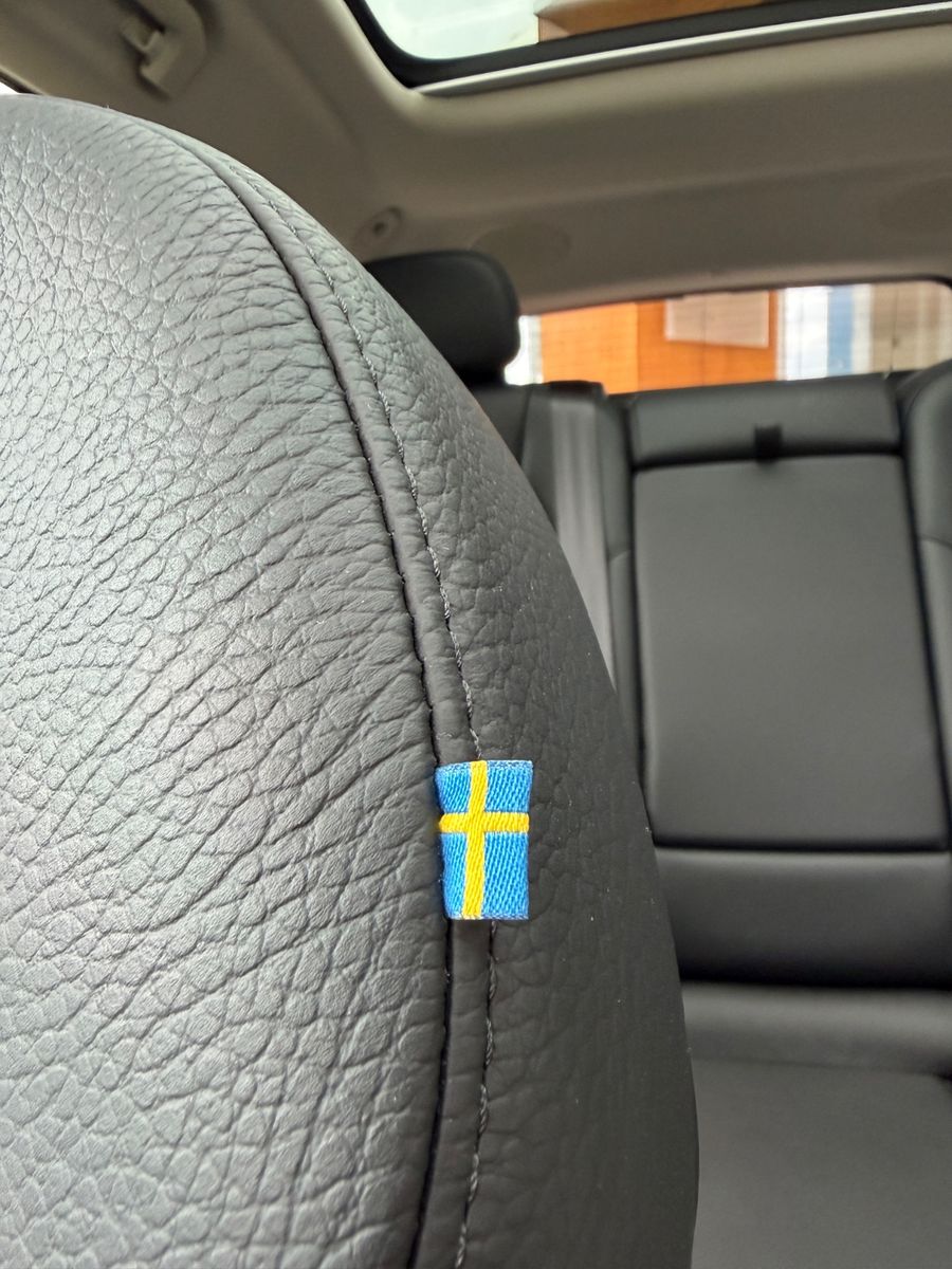 Volvo V60 B4 FWD Plus Bright #volvocars #madebymerten foto 16