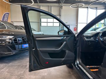 Skoda Octavia *AHK*2-Zonen*PDC*Tempo*Dachrelimg*