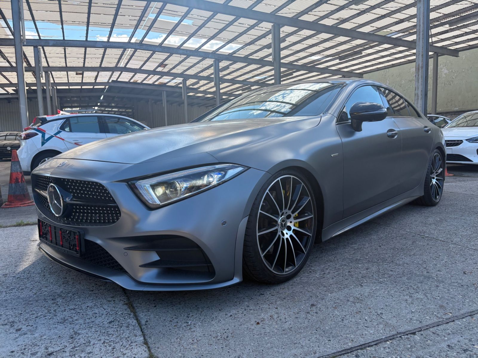 Mercedes CLS 450 2018, 3.0 benzīns, Automāts, Sedans, Pelēks — Latvijā