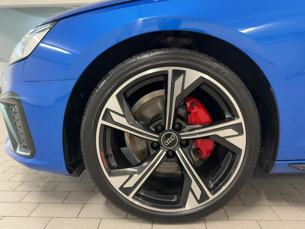 Audi A4 - Bild 15