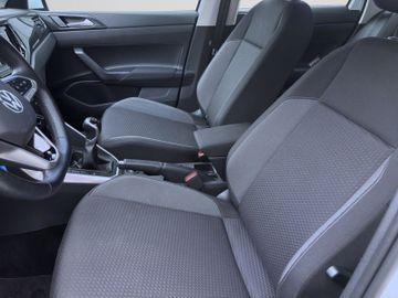 Volkswagen Taigo - 10