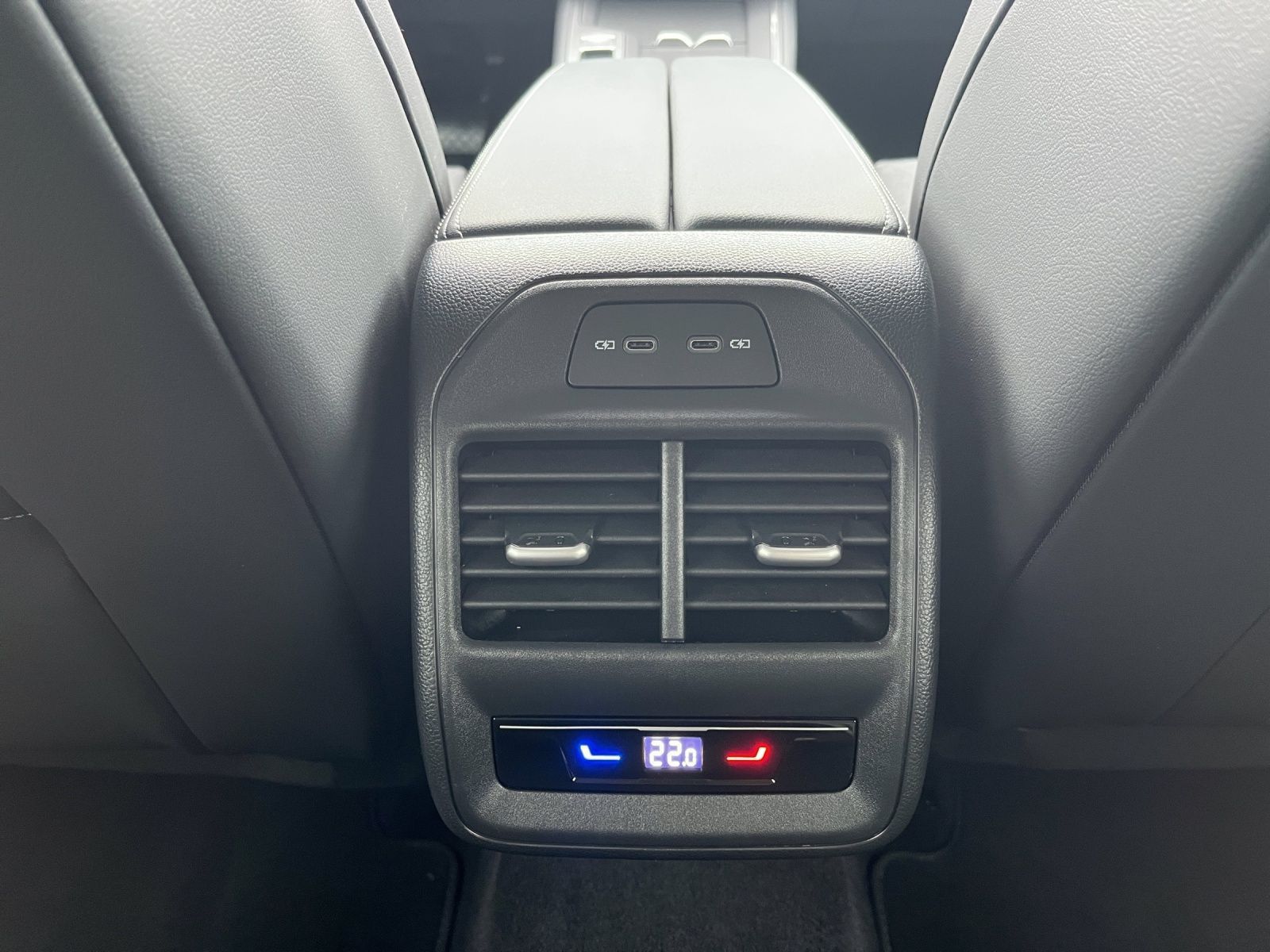 Volkswagen Passat - Bild 20