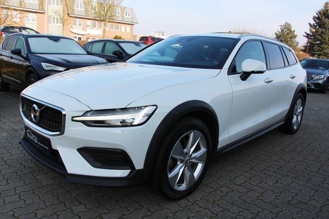 Volvo V60 Cross Country AWD