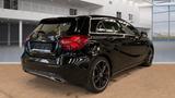 Mercedes-Benz A 200 Urban AUTOMATIK PANORAMA LED PDC Alcantara - Mercedes-Benz A 200 mit Benzin-Antrieb: Navigationssystem, Limousine, Klimaanlage