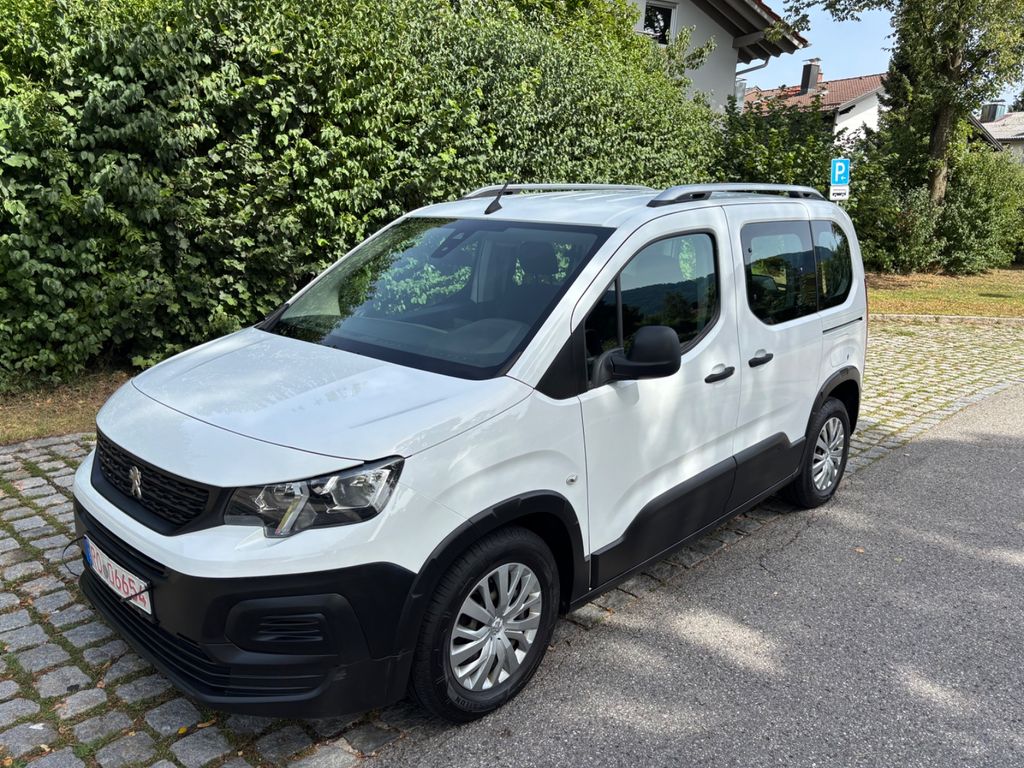 Image of Peugeot Rifter