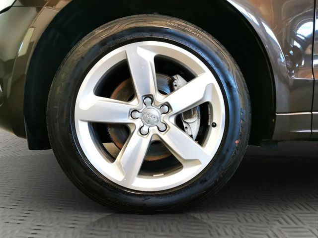 Audi Q5 3.0 TDI  quattro Navi PDC Panorama