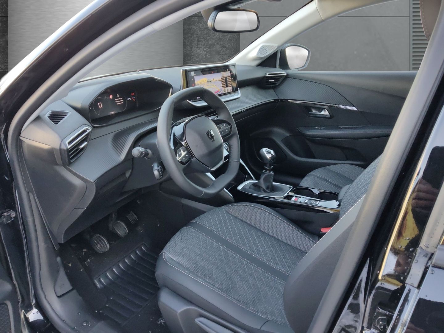 Peugeot 208 - Bild 7