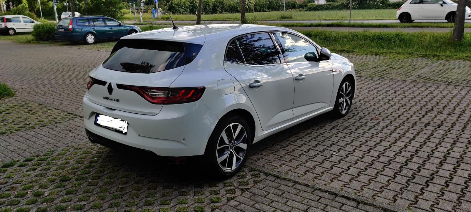 Renault Megane ENERGY TCe 130 Bose Edition Bose Edition