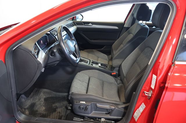 Volkswagen Passat 2.0 TDI Business AID+ACC+KAM+KEY+LED+AHK