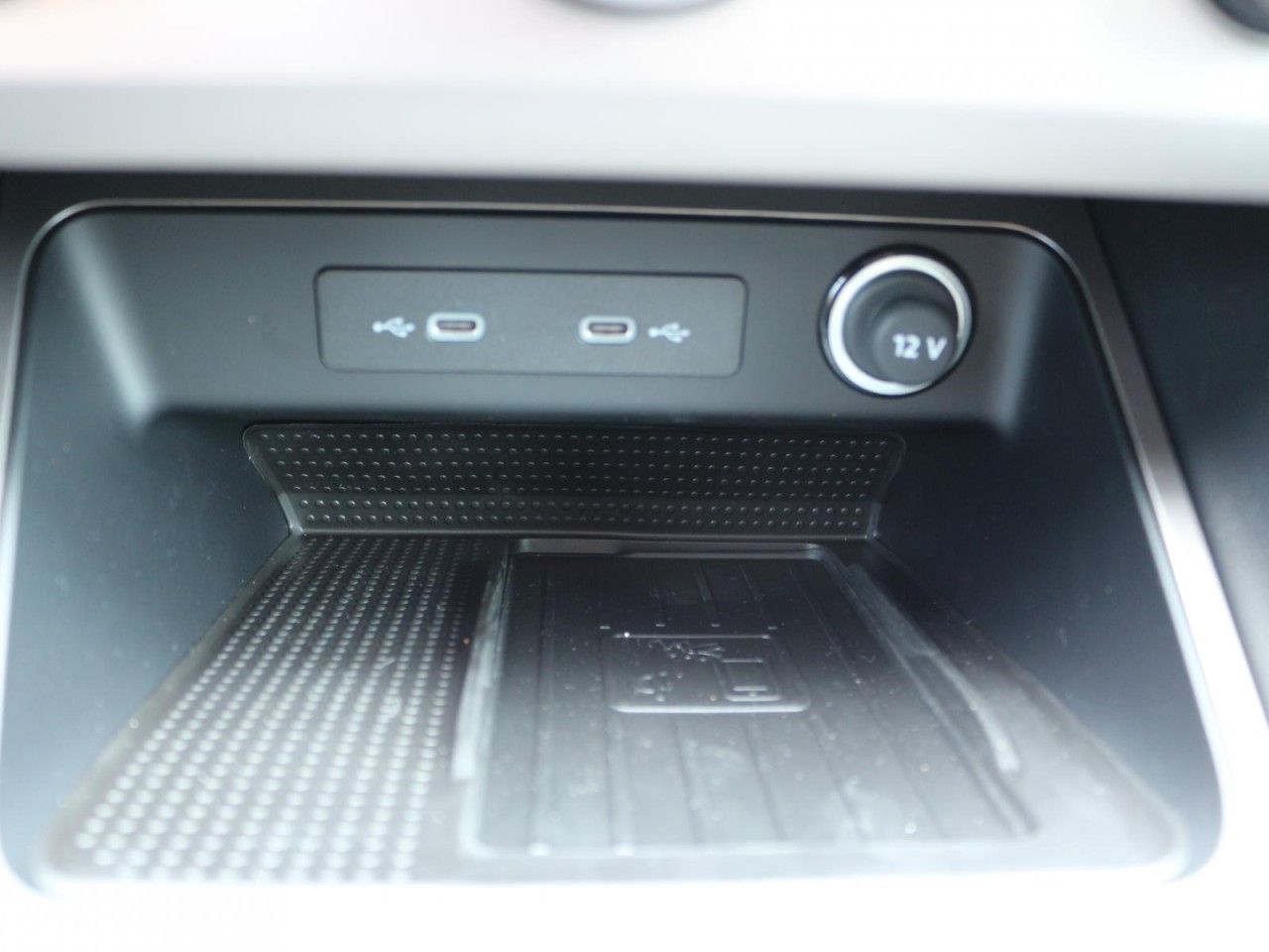 Fahrzeugabbildung SEAT Ateca Xperience 1.5 TSI 150 PS 6-Gang