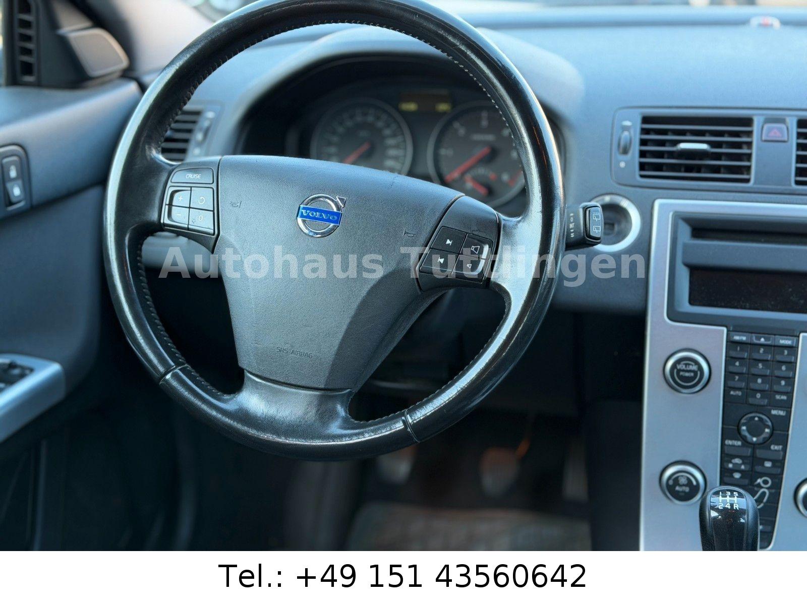 Volvo V50 2011 — photo 12