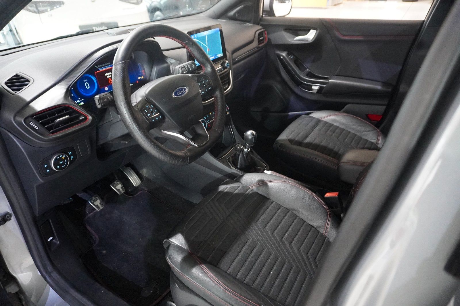 Fahrzeugabbildung Ford Puma 1.0 ST-LINE X NAVI/LED/KAMERA/SPORT/B&O/AHK