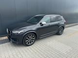 Volvo XC90 D5 AWD R-Design, Luft, neue Reifen, Top Zus - Volvo XC90: 5t