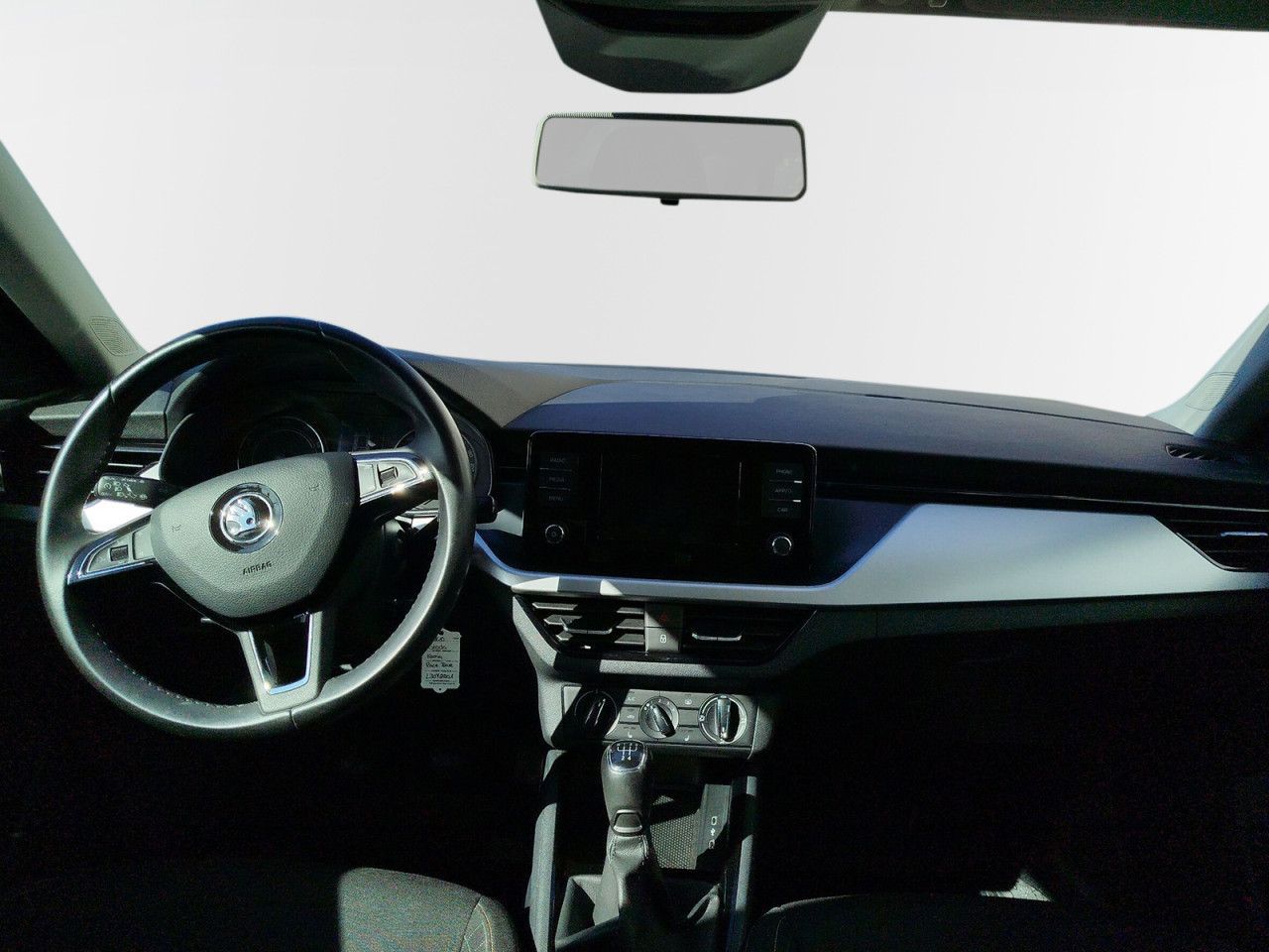 Fahrzeugabbildung SKODA Kamiq Ambition 1.0 TSI AHK