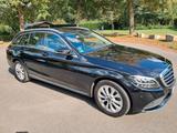 Mercedes-Benz C 180 T Autom. - top gepflegt, Tempomat, Navi