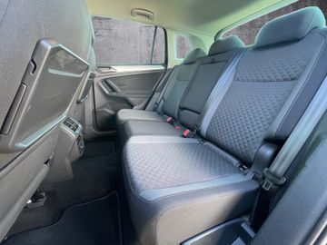 Volkswagen Tiguan  BMT 2.0 TDI DSG R-LINE*DIGITAL*APPLE*ACC